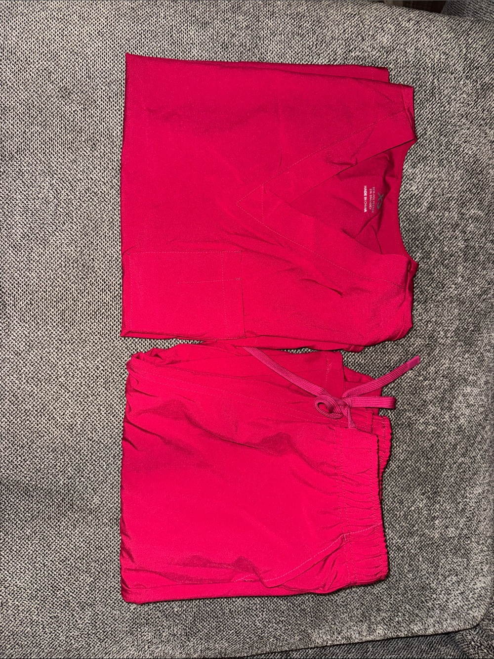 Amazon Women's Track Pants & Joggers Set in Bright Pink